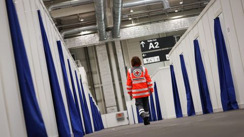 Messehallen Hamburg Ukraine Flüchtlinge