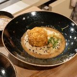 Lachspraline mit Soja-Ingwer-Dip und zweierlei Blumenkohl  Hier geht's zum Rezept!