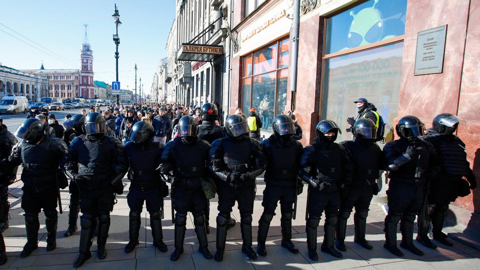 Polizeiaufgebot in St. Petersburg