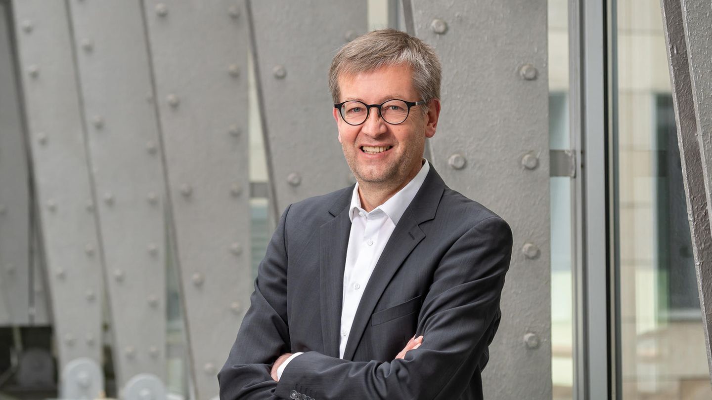 Der Drogenbeauftragte der Bundesregierung Burkhard Blienert