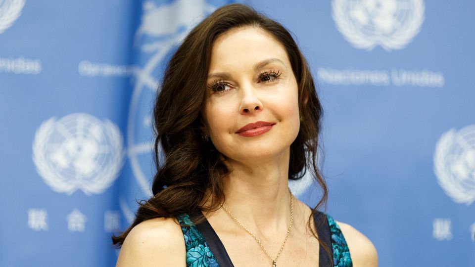 Ashley Judd spricht über Horror-Unfall im Kongo