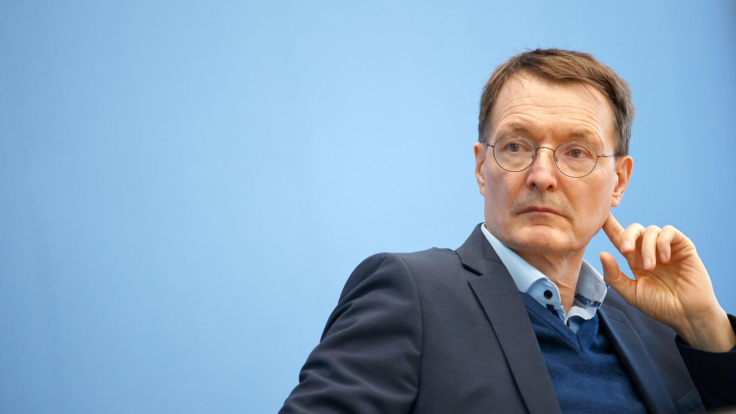Corona: Lauterbach warns of the increasing number of deaths and calls for compulsory vaccination