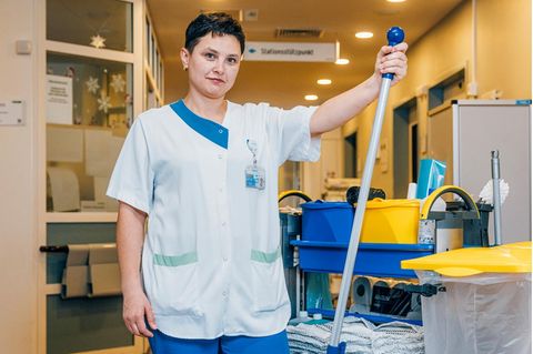 Violetta Brzozowska während der Arbeit