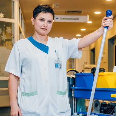 Violetta Brzozowska während der Arbeit