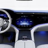 Beim Mercedes EQE wird es auf der Beifahrerseite einen TV-Bildschirm geben