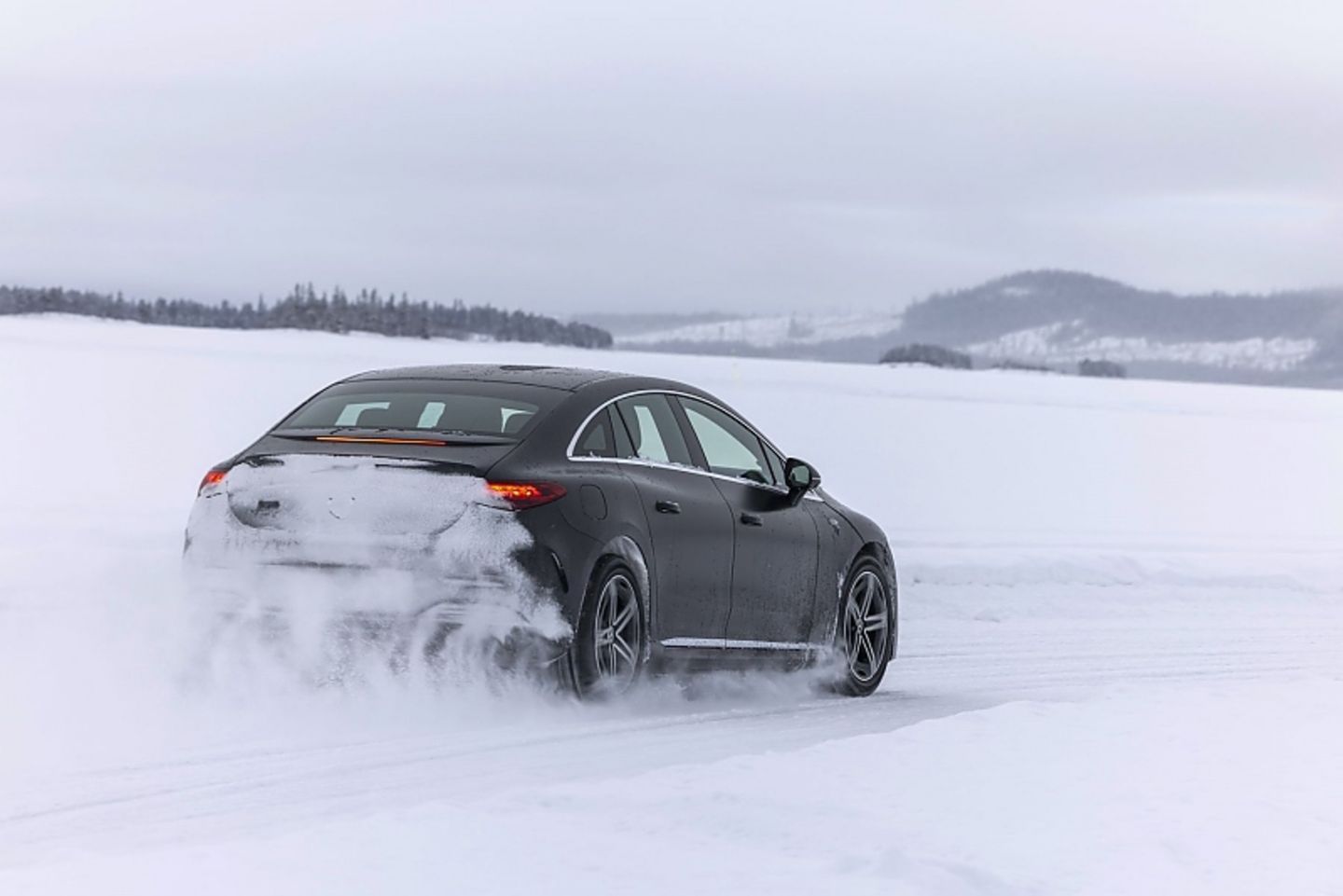 Wintererprobung Mercedes EQE