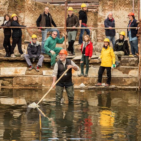 Freiwillige Helfer in der Terme in Pian della Carlotta
