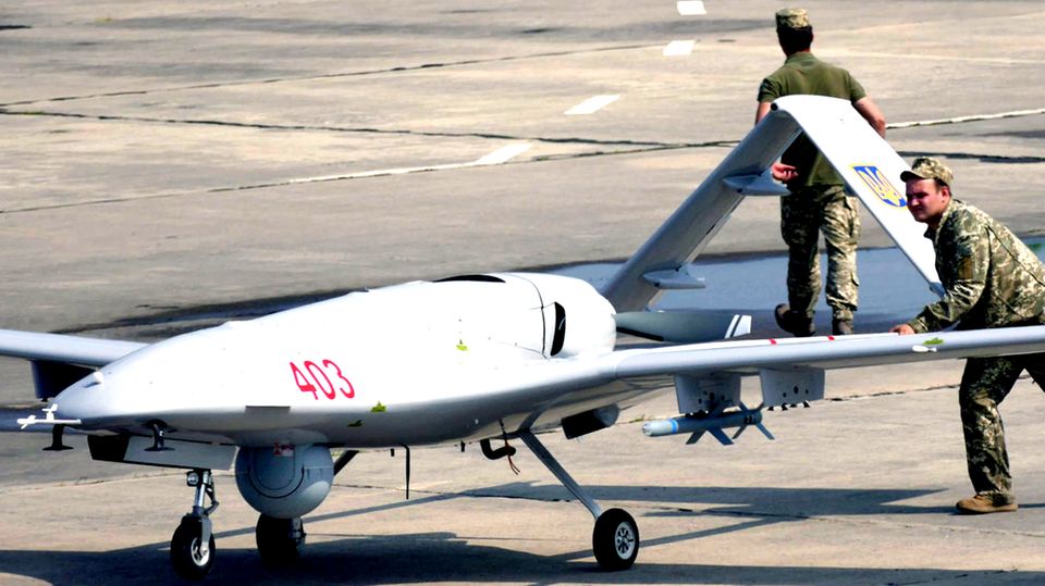 Ukraine setzt die türkische Kampf-Drohne Bayraktar TB2 im Krieg gegen Russland ein (Symbolbild)