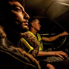 Rebar Ahmad und Mohammad Karsouh in einem Auto