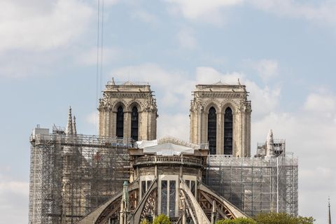 Wiederaufbau der Katahdrale Notre-Dame in Paris