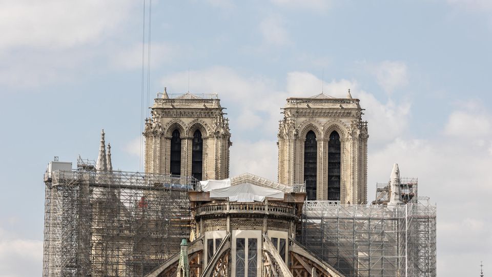 Wiederaufbau der Katahdrale Notre-Dame in Paris