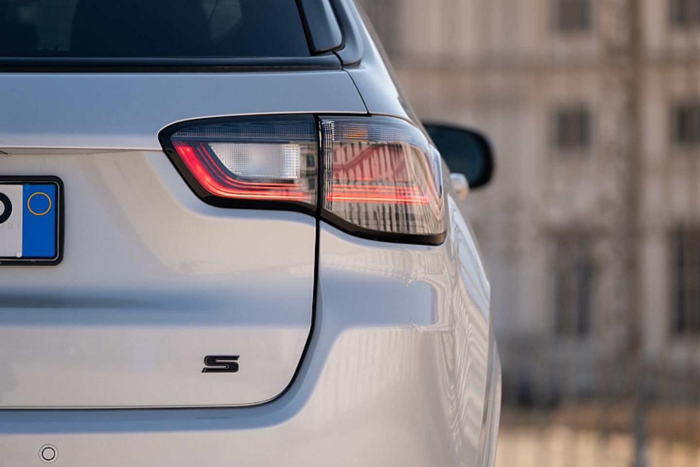 Jeep Compass e-Hybrid
