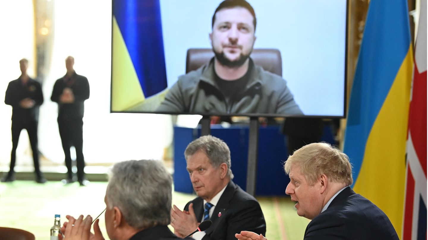Volodymyr Zelenskyy: Ukraine will not be a member of NATO for the time being