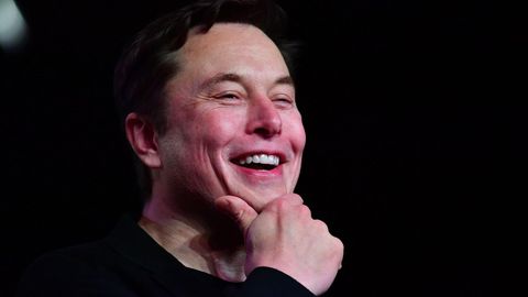 Elon Musk bei der Vorstellung des Tesla Model Y in Kalifornien