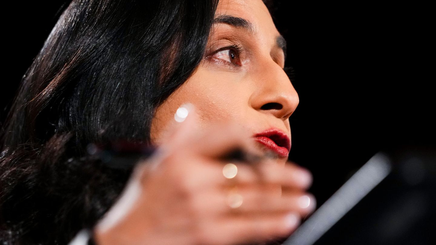 Anita Anand