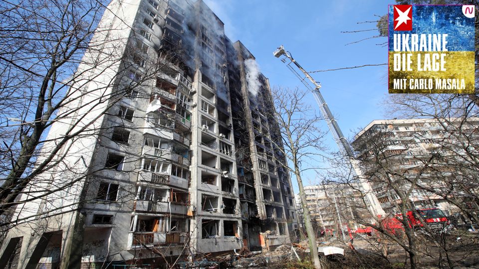 Zerstörtes Haus Kiew
