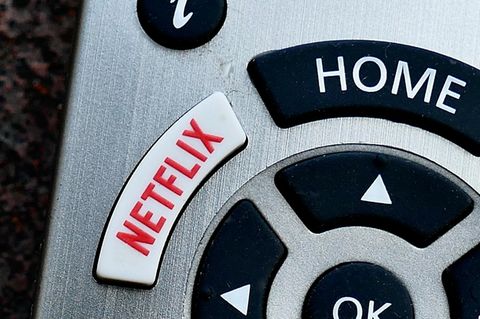 Netflix-Taste auf einer Fernbedienung