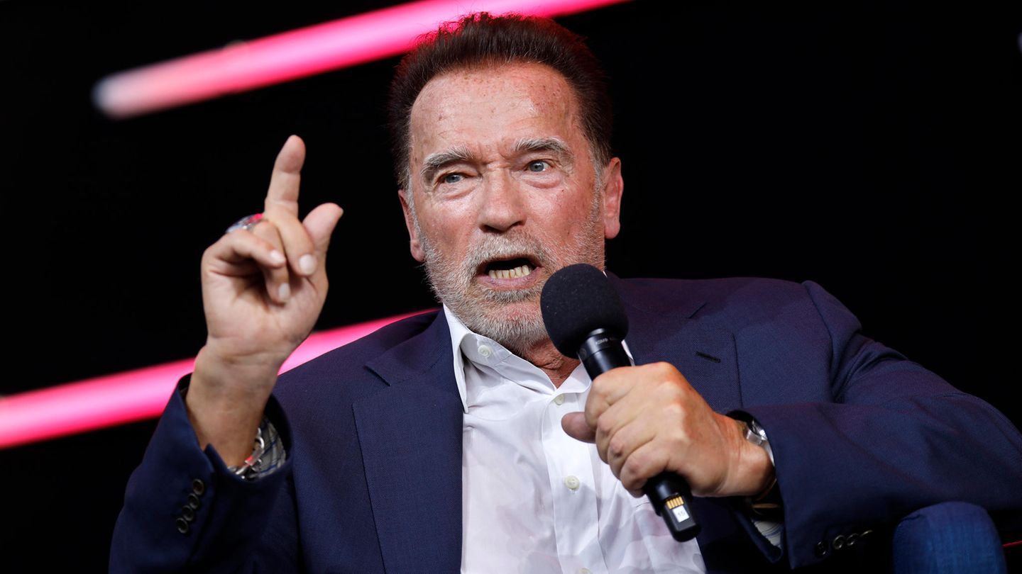 Arnold Schwarzenegger