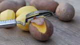 Frisst kein Brot auf der Packliste: Sparschäler.  