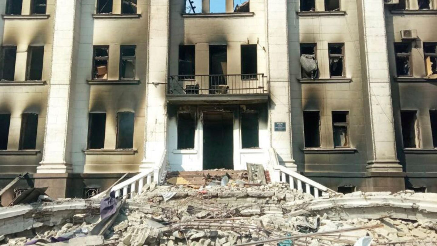 Ukraine war in the live blog: According to Zelenskyj, the Ukrainian army continues to secure key areas