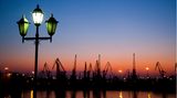 Odessa. Blick auf den Hafen während des Sonnenuntergangs