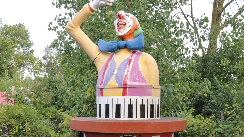 Enchanted Forest Playland  Nur fünf Jahre existierte dieser Park in Toledo, Ohio. Bereits 2005 war Schluss. Doch der Clown lacht immer noch.