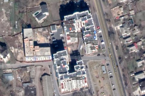 Der Pokovsky Apartmentkomplex in Hostomel, hier auf Google Earth