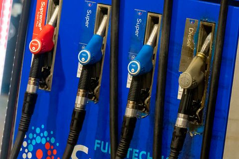 Die Spritpreise an den Tankstellen steigen