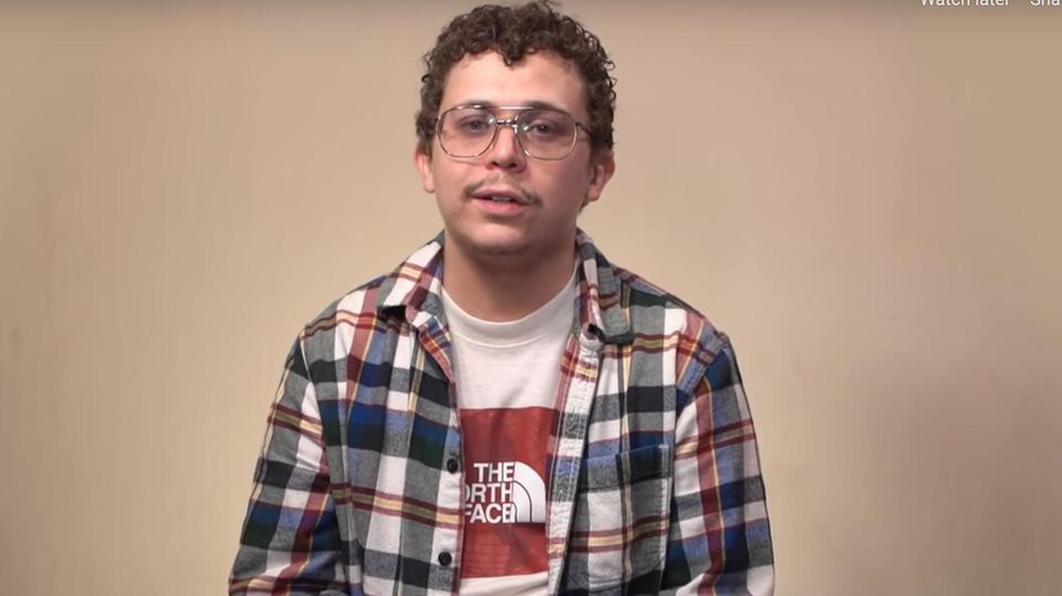 Michael McGee wurde zufällig zu einer Meme-Berühmtheit Michael McGee wurde zufällig zu einer Meme-Berühmtheit