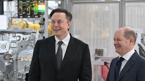 Elon Musk und Olaf Scholz