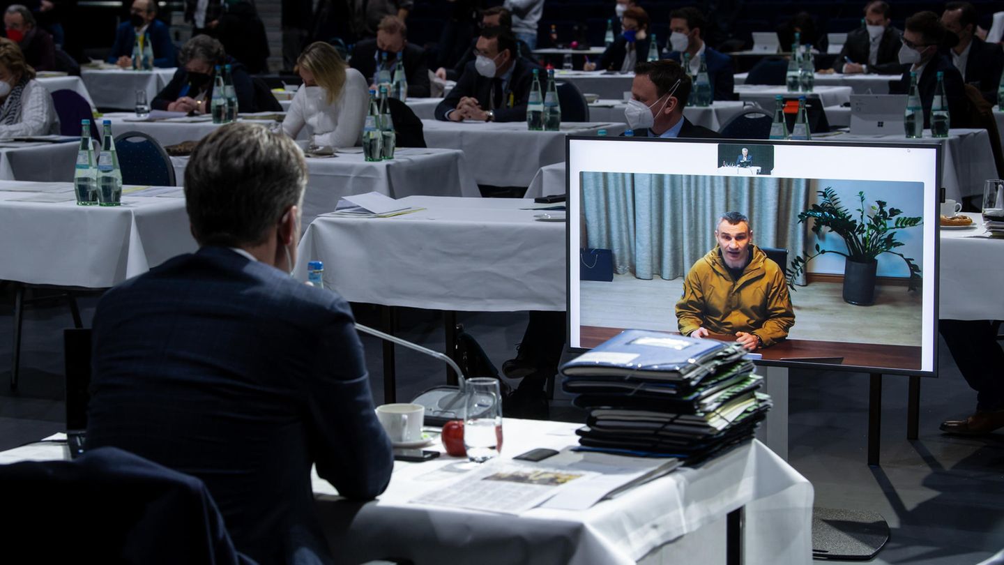 Vitali Klitschko calls on Germany to end economic relations with Russia