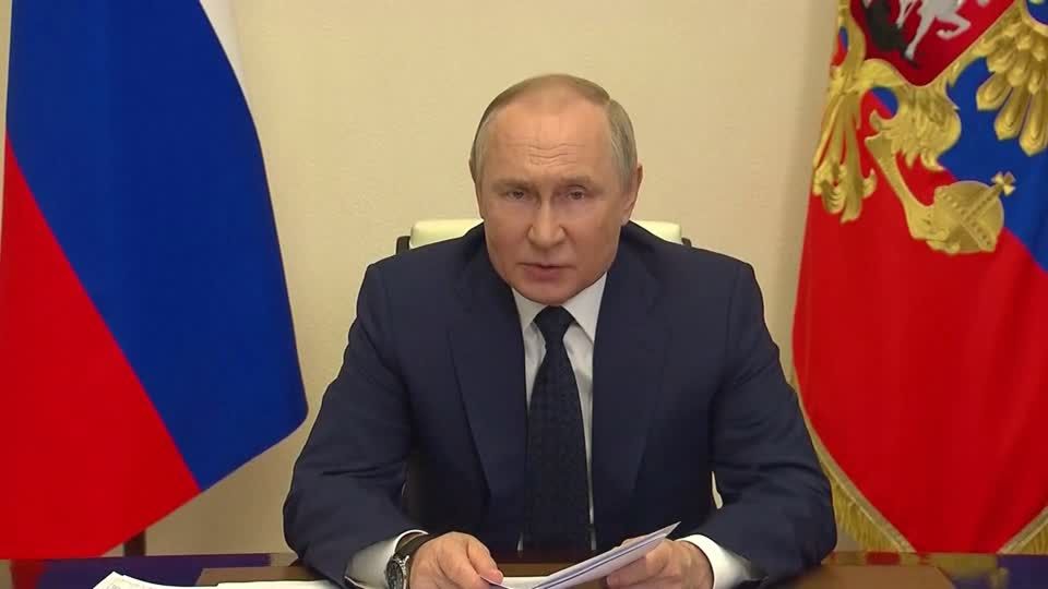 Video: Putin will sich Gaslieferungen künftig in Rubel bezahlen lassen Video: Putin will sich Gaslieferungen künftig in Rubel bezahlen lassen