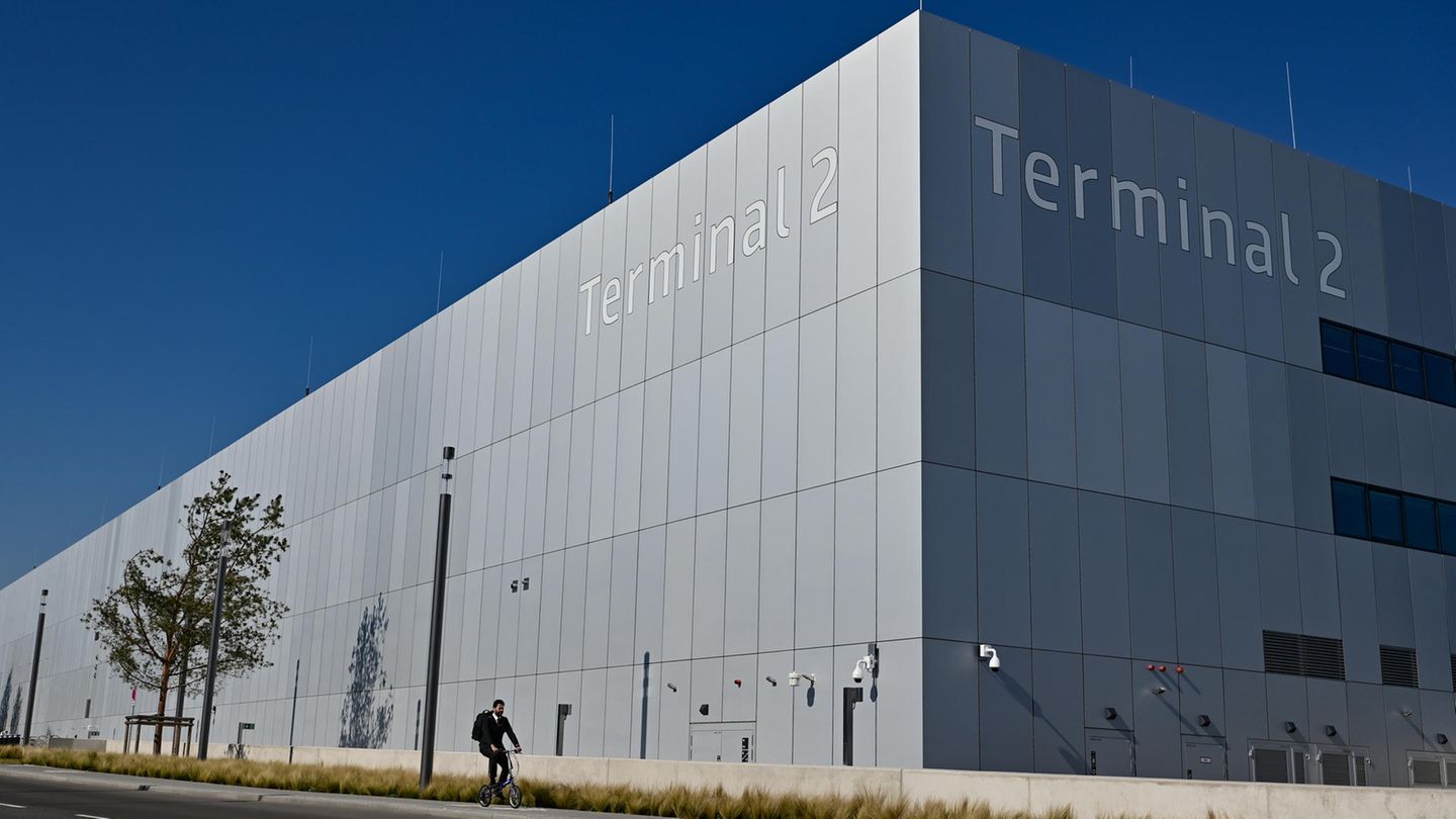 BER Terminal 2