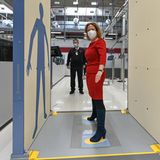 Aletta von Massenbach im BER Terminal 2