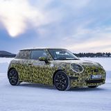 Das Untersteuern soll beim Mini Cooper SE (J1) reduziert werden