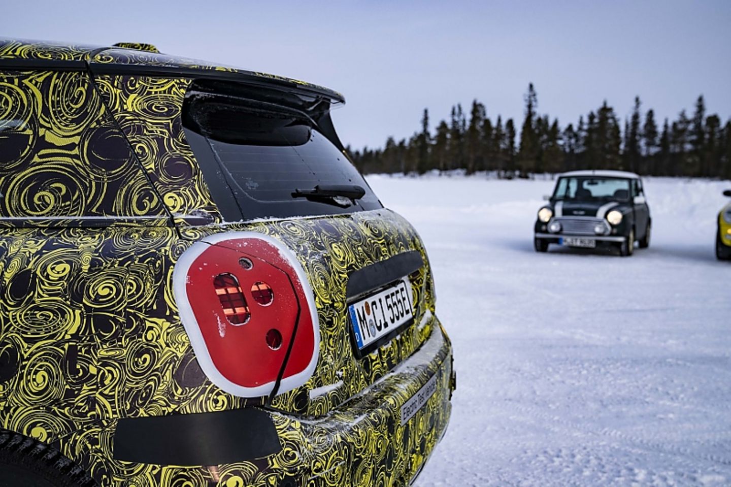Prototyp Mini Cooper SE (J1)
