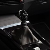 Die Einstiegsversionen kommen mit einer Sechsgang-Handschaltung