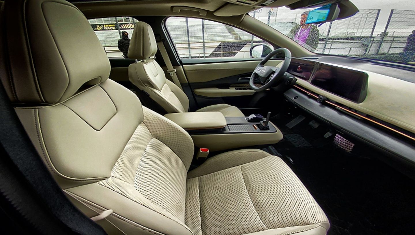 Kuschlige Sitze im Nissan Ariya