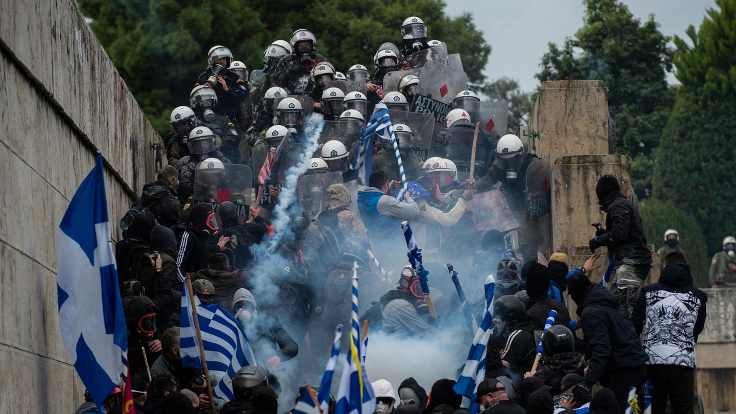 2001, 2015-2017 Mazedonien