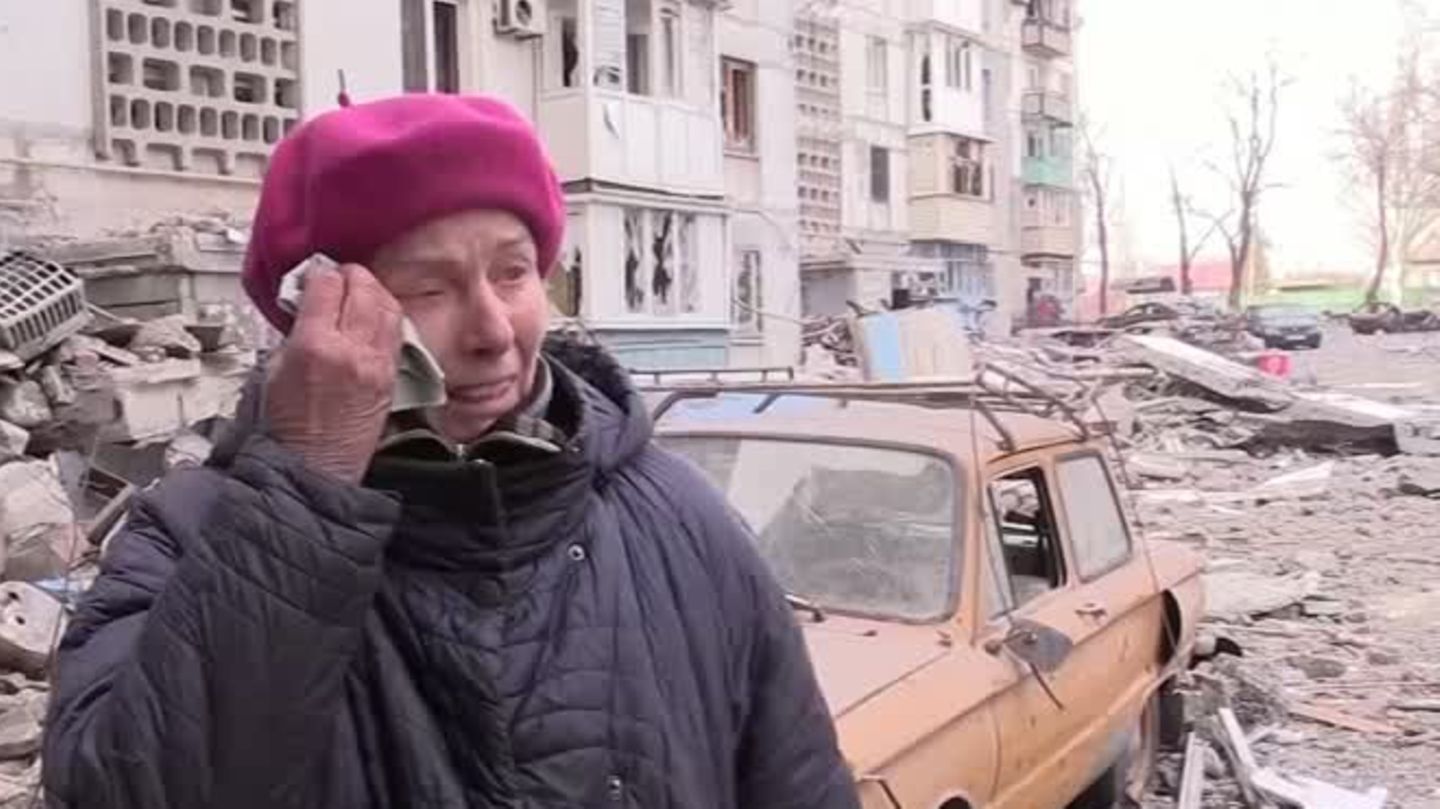 Ukraine War: Mariupol Residents Describe Their Survival (Video)