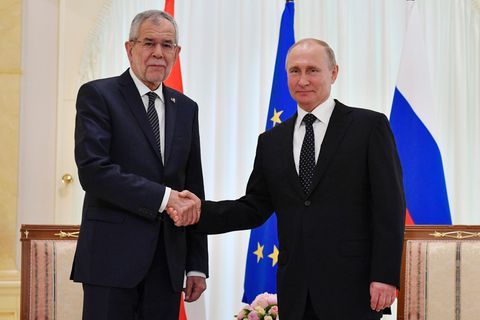 Österreichs Bundespräsident Alexander van der Bellen und Russlands Staatschef Putin