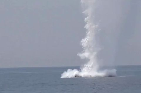 Kontrollierte Explosion der Seemine vor der rumänischen Küste
