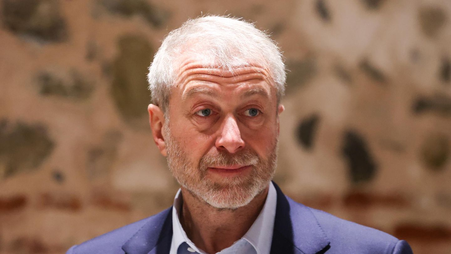 Roman Abramowitsch bei den Verhandlungen zwischen der Ukraine und Russlandin Istanbul