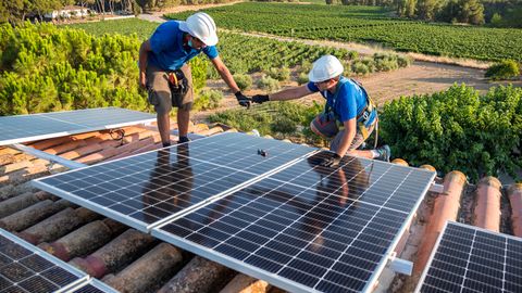 Viele wünschen sich Solarenergie - aber es wird ihnen nicht leicht gemacht.