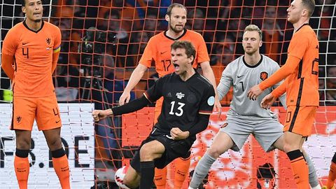 Thomas Müller trifft gegen die Niederlande