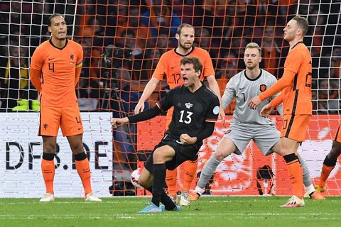 Thomas Müller trifft gegen die Niederlande