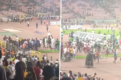 Zuschauer stürmen aus Wut das Stadion in Nigerias Hauptstadt Abuja