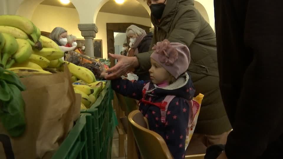 Video: Tafeln: Höherer Bedarf, weniger Spenden