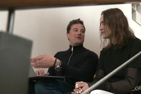Video: Jobbörse für Geflüchtete listet bereits Tausende Jobs