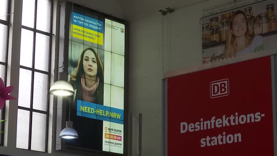 Video: NRW startet Kampagne gegen Menschenhandel zum Schutz ukrainischer Frauen Video: NRW startet Kampagne gegen Menschenhandel zum Schutz ukrainischer Frauen